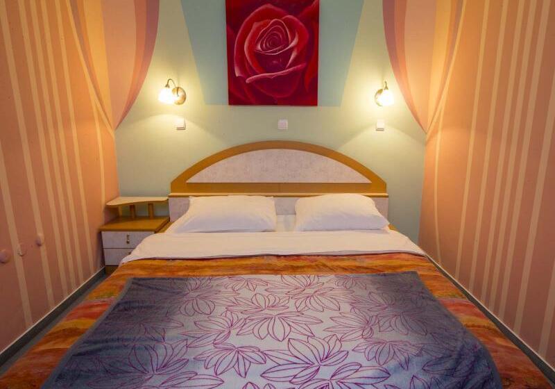 اتاق استاندارد یک نفره, Eco Hotel Center Postojna