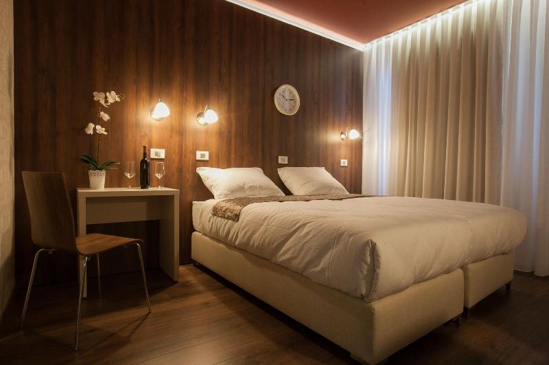 اتاق استاندارد یک نفره, Eco Hotel Center Postojna