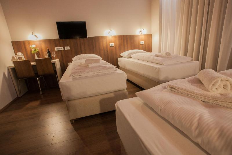اتاق استاندارد چهار تخته, Eco Hotel Center Postojna