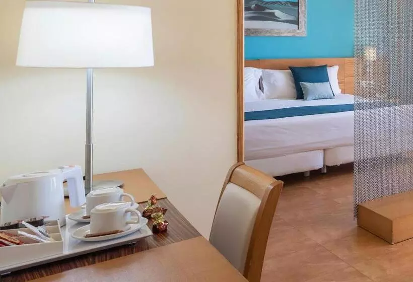 سوییت جونیور با چشمانداز دریا, Elba Carlota Beach & Golf Resort