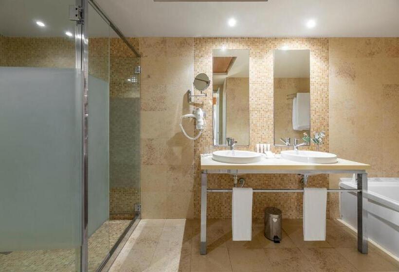 סוויטת סניור, Elba Carlota Beach & Golf Resort
