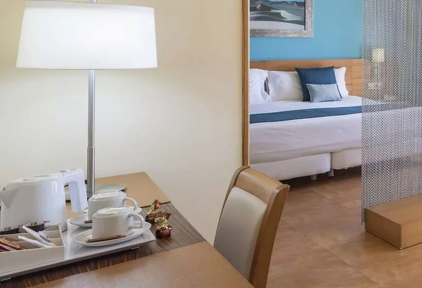 سوییت جونیور با چشمانداز دریا, Elba Carlota Beach & Golf Resort