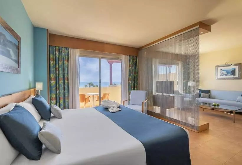 اتاق خانوادگی با چشمانداز دریا, Elba Carlota Beach & Golf Resort