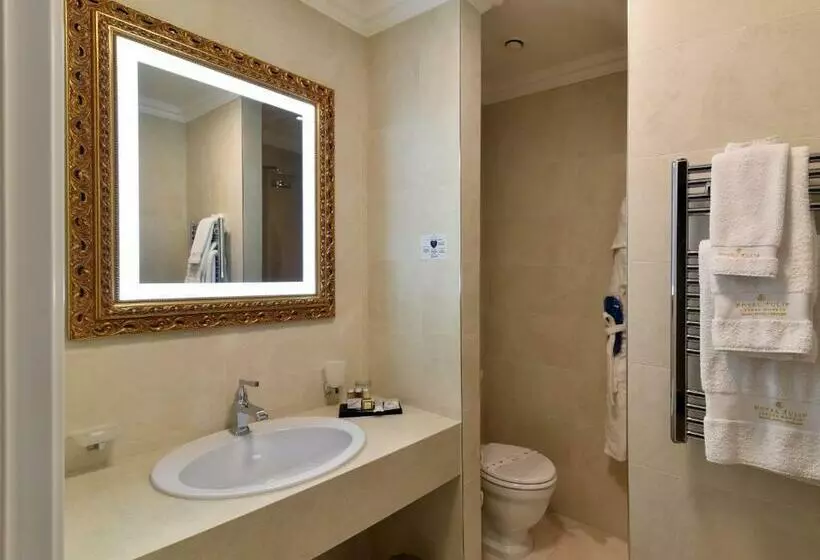 اتاق استاندارد با تخت بزرگ, Grand Hotel Yerevan   Small Luxury Hotels Of The World