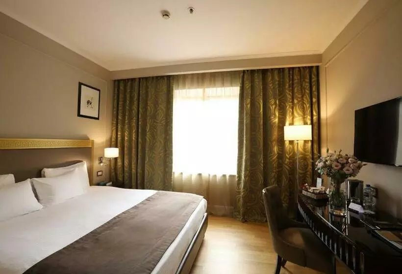 اتاق استاندارد با تخت بزرگ, Grand Hotel Yerevan   Small Luxury Hotels Of The World