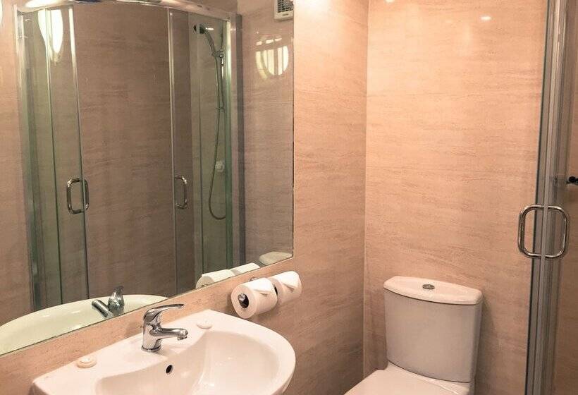 غرفة قياسية, Arden Hotel And Leisure Club