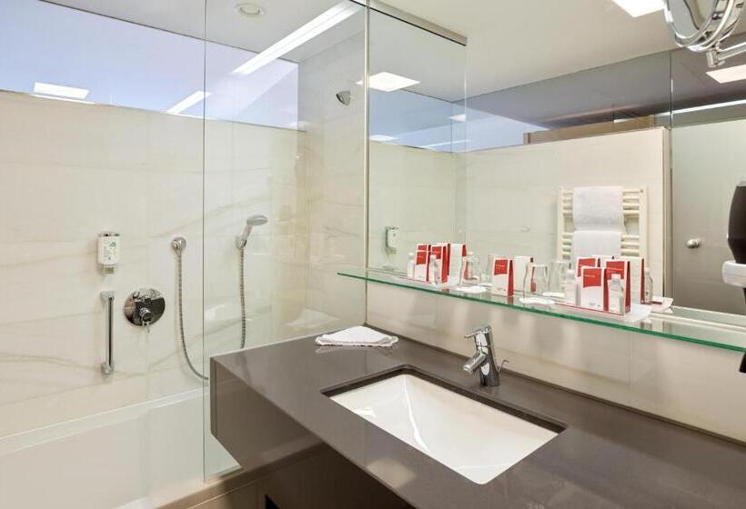 エクゼクティブトリプル, Austria Trend Hotel Congress Innsbruck