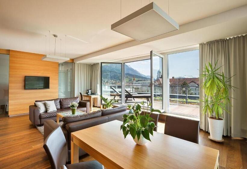 Люкс с Террасой, Austria Trend Hotel Congress Innsbruck