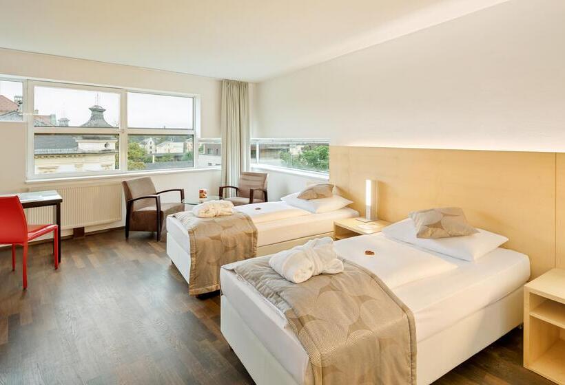Номер Executive, Austria Trend Hotel Congress Innsbruck