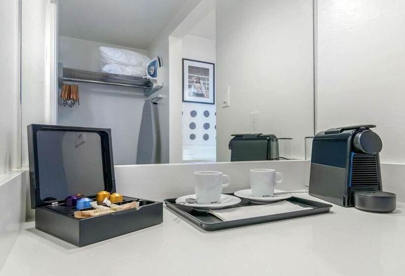 חדר סטנדרט שתי מיטות זוגיות, Bayside Resort, Ascend Hotel Collection