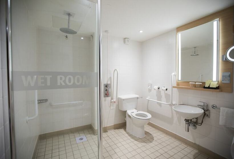 Номер Deluxe Адаптированный для Инвалидов, Doubletree By Hilton Coventry Building Society Arena