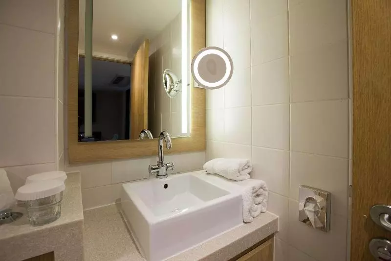 اتاق استاندارد با تخت بزرگ, Doubletree By Hilton Coventry Building Society Arena