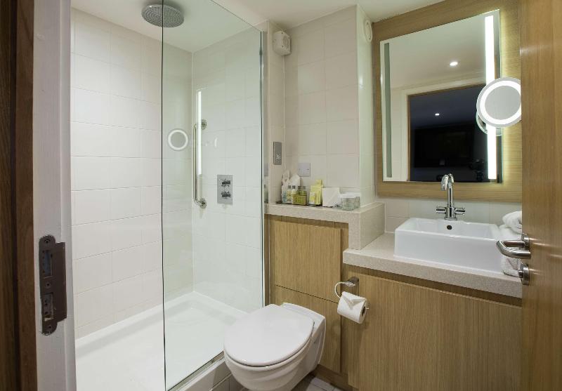 Номер Deluxe, Doubletree By Hilton Coventry Building Society Arena