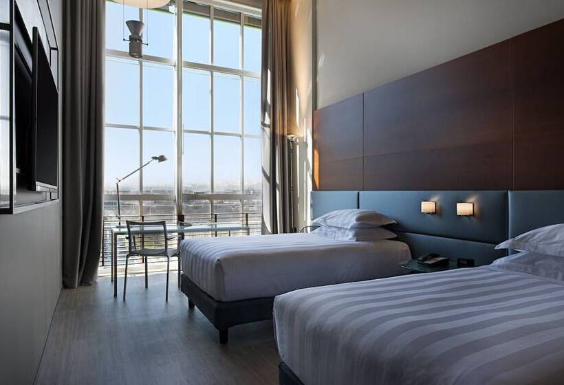 غرفة قياسية, Doubletree By Hilton Turin Lingotto