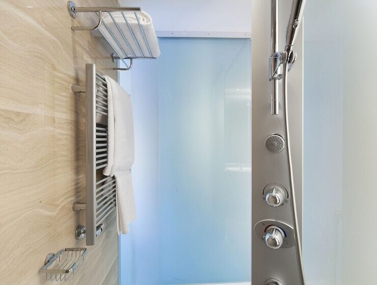 اتاق لوکس, Doubletree By Hilton Turin Lingotto