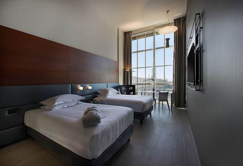 اتاق استاندارد برای معلولان, Doubletree By Hilton Turin Lingotto