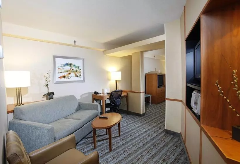 سوییت اجرایی, Marriott Fairfield Sudbury