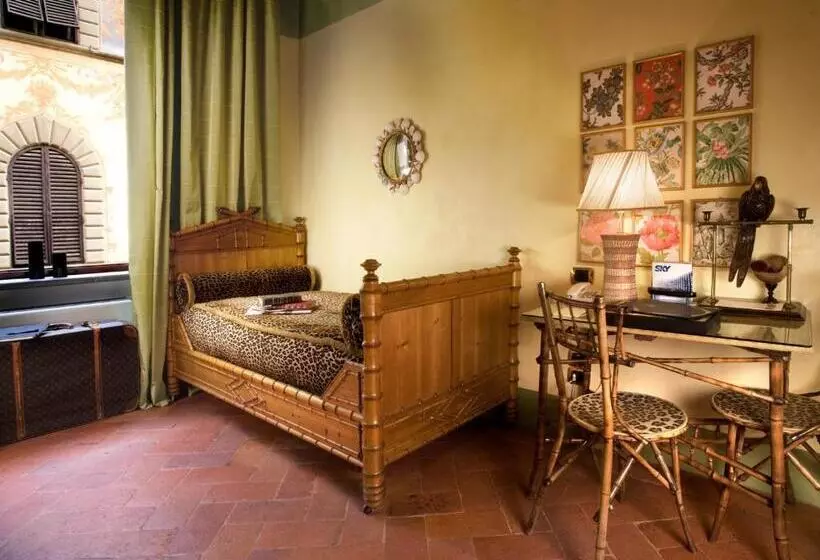 اتاق لوکس, Graziella Patio