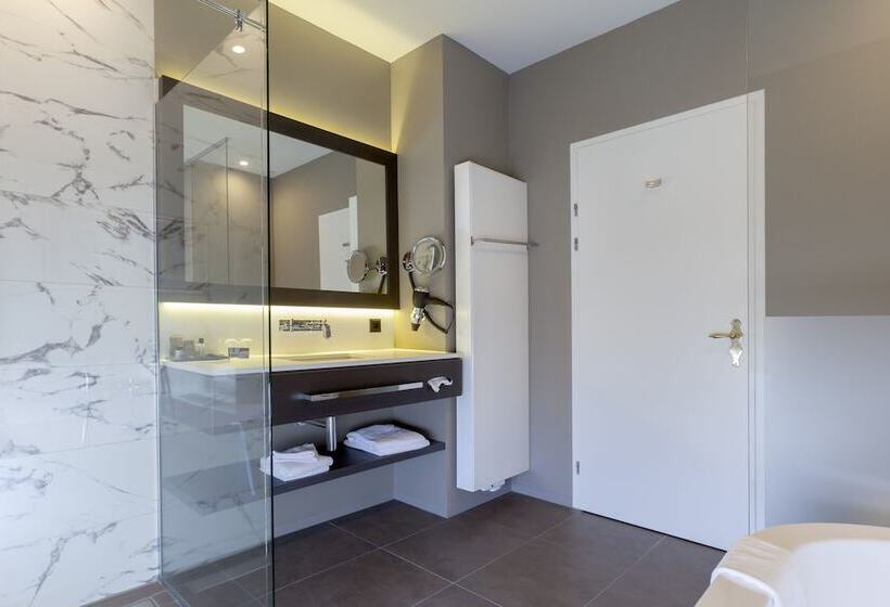 豪华房间, Kasteel Bloemendal