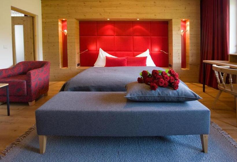 Полулюкс, Minglers Sportalm Das Gourmet Und Genießer