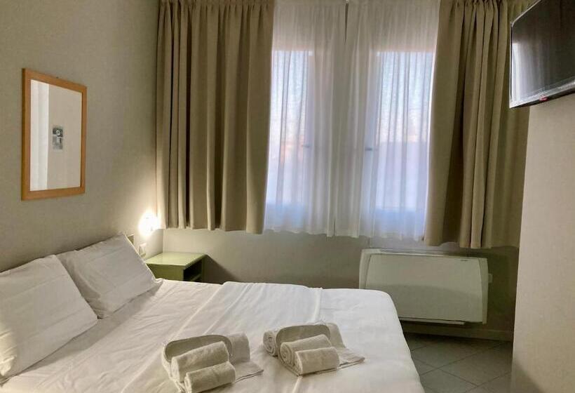 スタンダードルーム, Primo