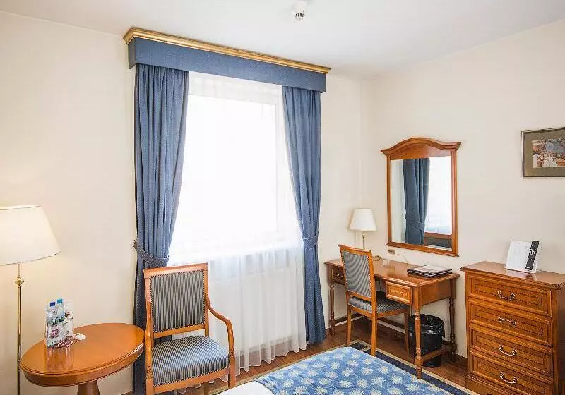 Pokój Standard, Qubus Hotel Wrocław