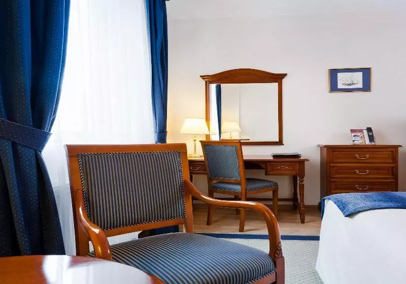 Pokój Standard, Qubus Hotel Wrocław