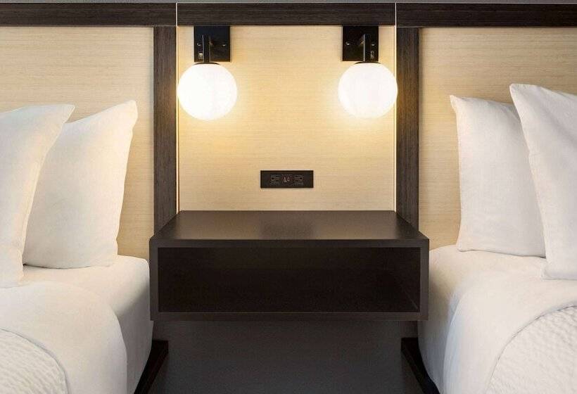 חדר סטנדרט, Ramada By Wyndham Marina