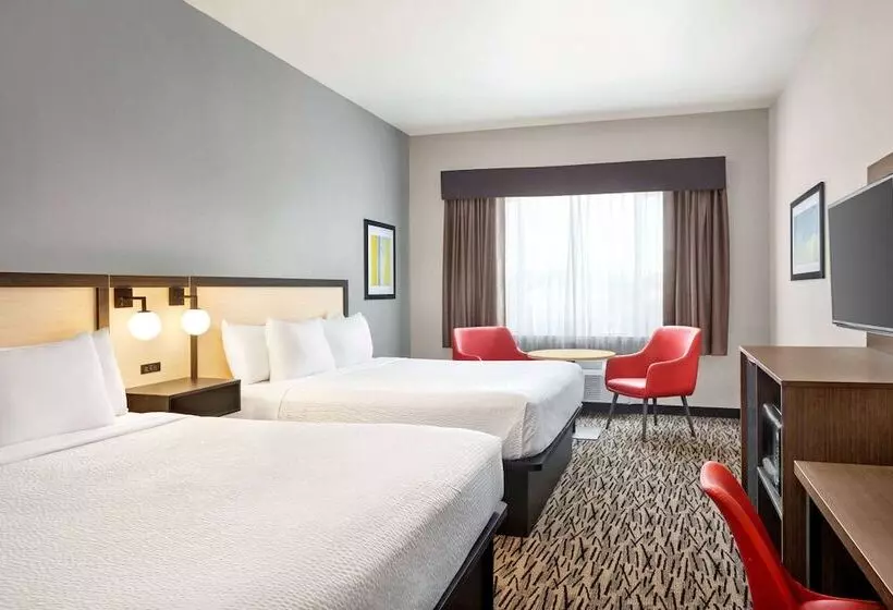 اتاق استاندارد, Ramada By Wyndham Marina