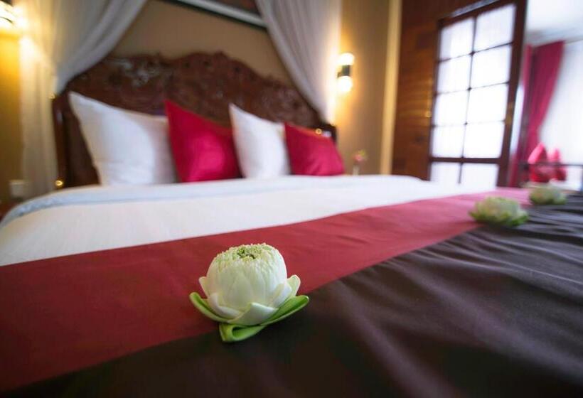 جناح سرير كينج, Reaksmey Chanreas