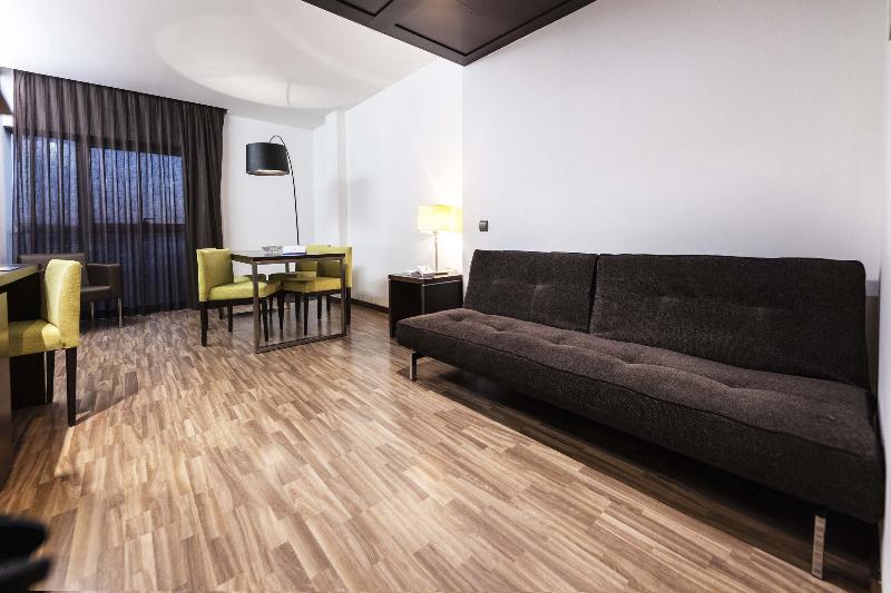 Suíte, Super 8 By Wyndham Fort Saskatchewan