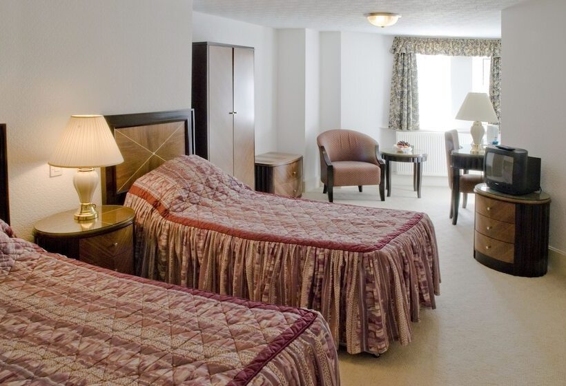 标准间, The Metropole