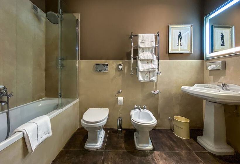 オーシャンビュージュニアスイート, Villa Carlotta