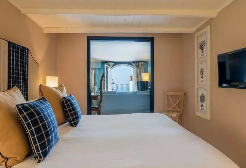 آپارتمان 1 خوابه با تراس, Villa Carlotta