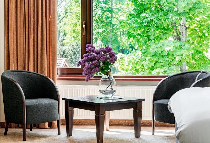 سوییت سوپریور, Kerpė Hotel & Spa