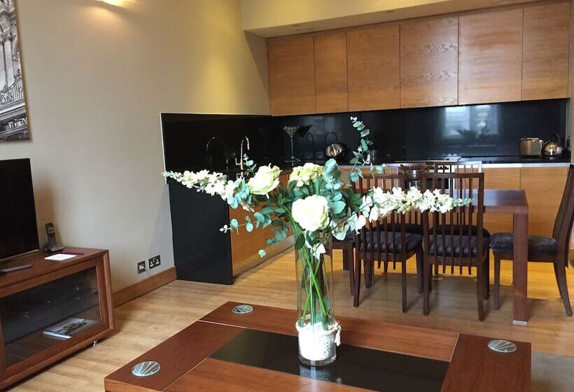 １ベッドルームアパートメント, Quebecs Luxury Apartments