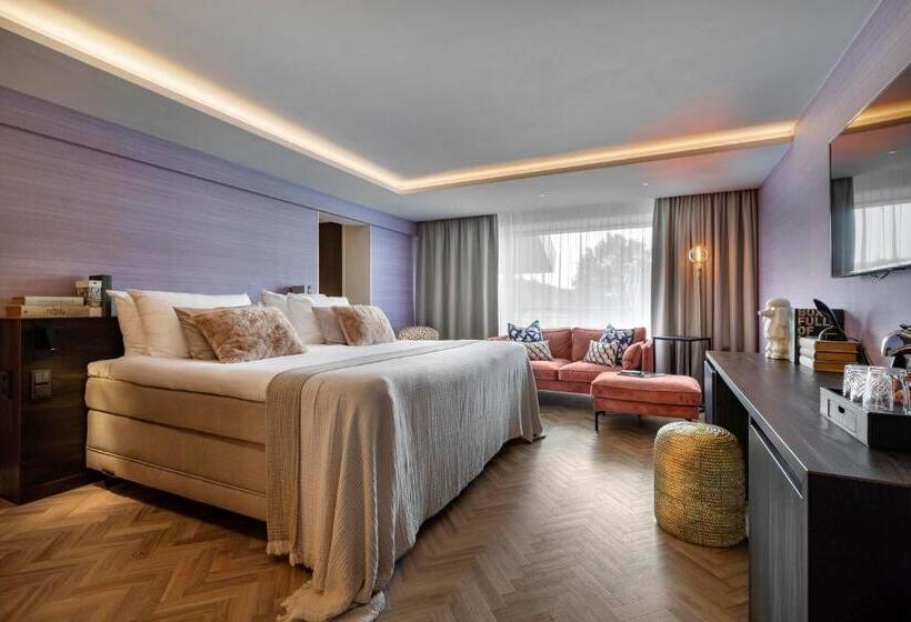 Люкс с гидромассажем, Van Der Valk Hotel Emmeloord