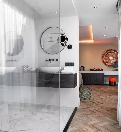 Suite with Balcony, Van Der Valk Hotel Emmeloord