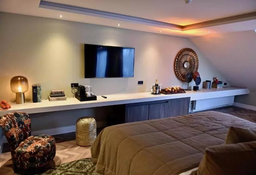 Suite with Balcony, Van Der Valk Hotel Emmeloord