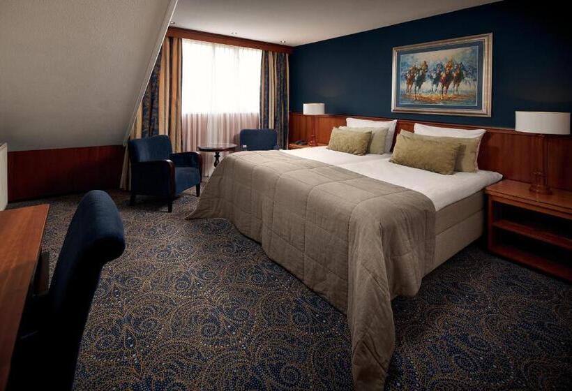 Номер Economy, Van Der Valk Hotel Emmeloord