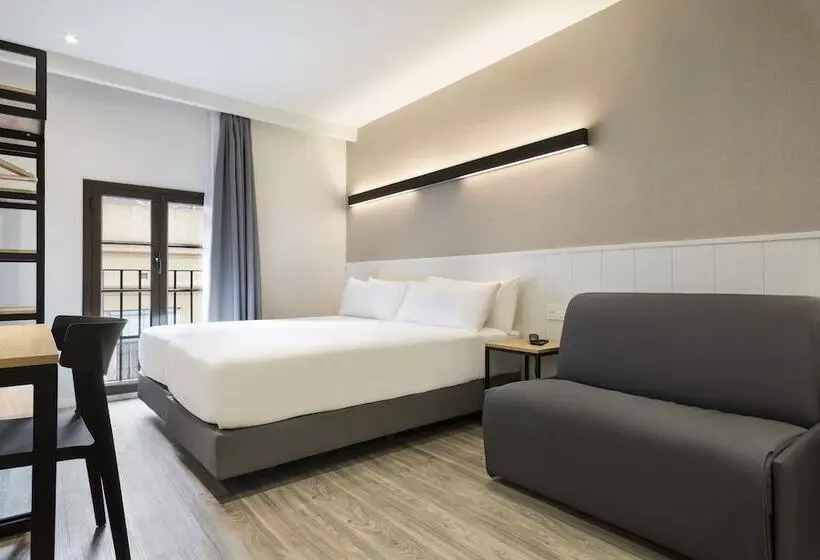 اتاق استاندارد سه نفره, Acta Bcn 40
