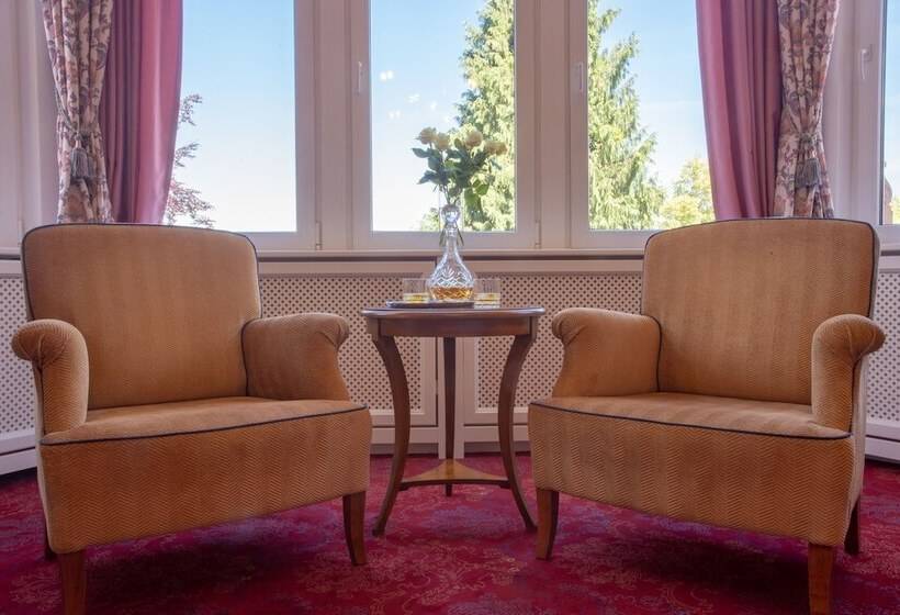 סוויטת ג'וניור, Erbprinzenpalais