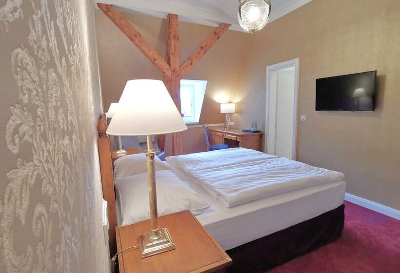 חדר קומפורט, Erbprinzenpalais