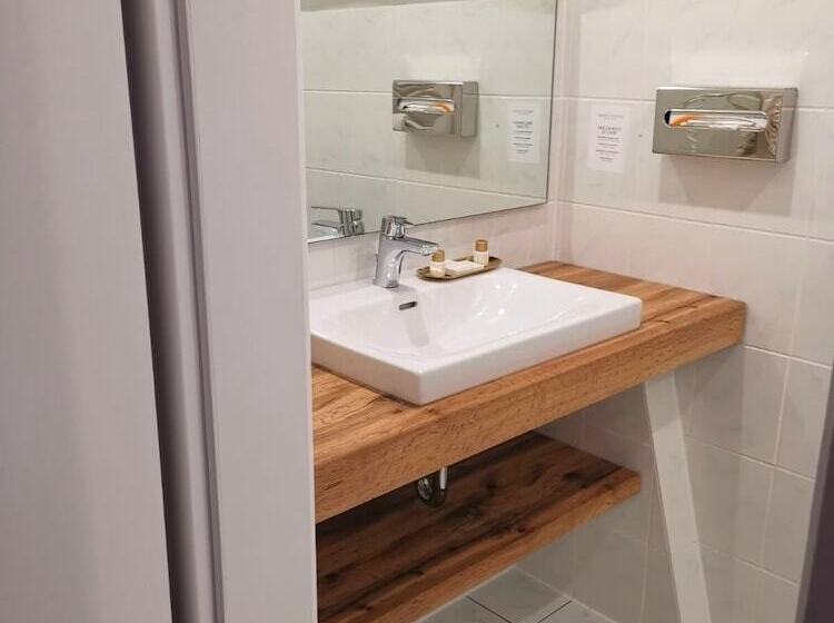 חדר דלוקס, Erbprinzenpalais