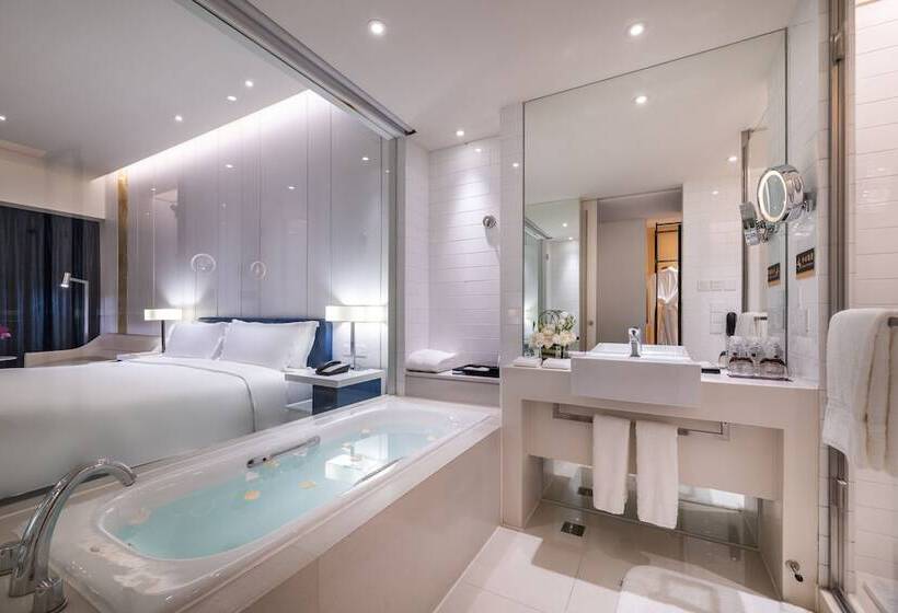 디럭스 룸, Grand Mercure Shanghai Century Park
