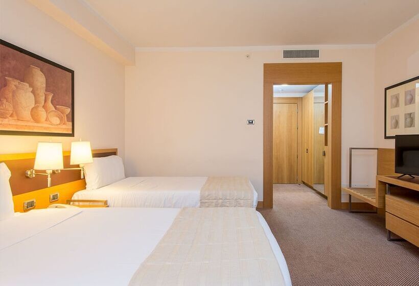 スタンダード４人部屋, Plaza Caserta