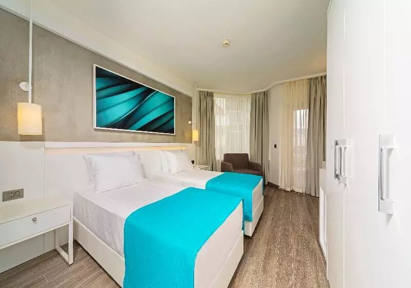 サイドオーシャンビュースタンダードルーム, Poseidon Hotel Adult Only