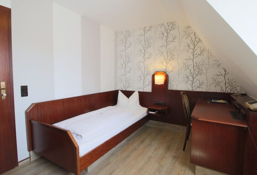 חדר יחיד קלאסי, Restaurant Und Gästehaus Löwen