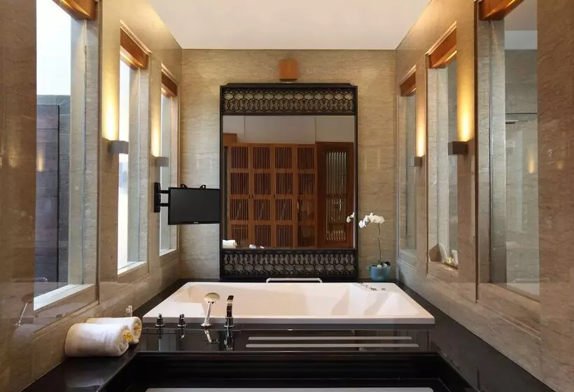 ویلای یک اتاق خوابه با استخر شنا, The Samaya Seminyak