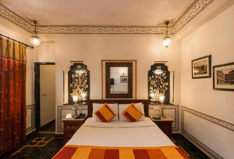 اتاق لوکس, Umaid Mahal A Heritage Style Boutique